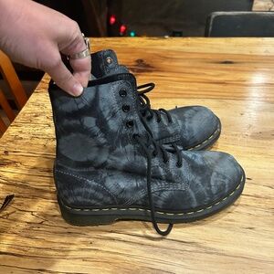 Dr martens boots